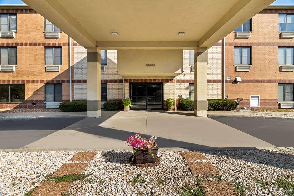 Comfort Inn & Suites Near Tinley Park Amphitheater Exterior foto